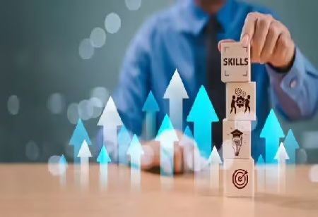 DBS, UOB Prioritize AI Reskilling Over Job Cuts, Say Executives