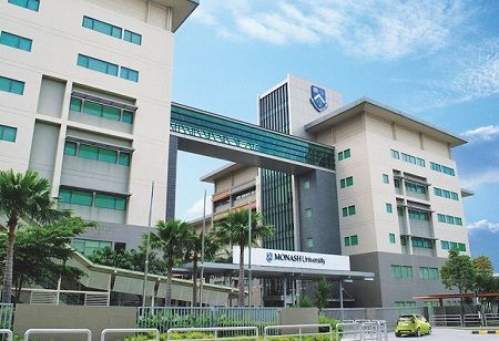 Monash University Malaysia Wins Double Awards at 2024 National Nuclear Innovation