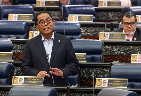The Higher Education Ministry is considering establishing a special polytechnic pathway for religious stream students