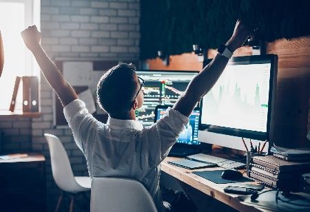 IMDA Expands Support For Fresh Graduates In Tech Careers