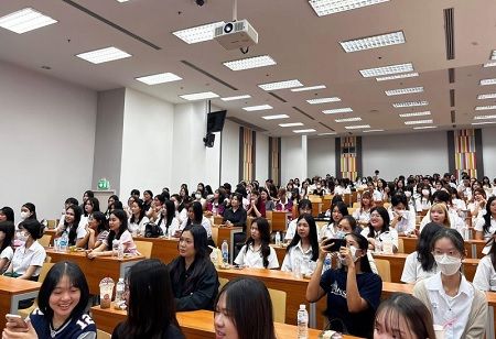 South Korea Eases Visa Rules for Thai Graduates to Boost Careers